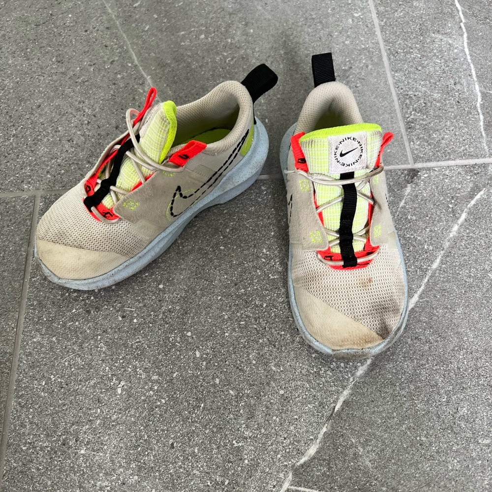 nike crater impact toddler sneakers 10